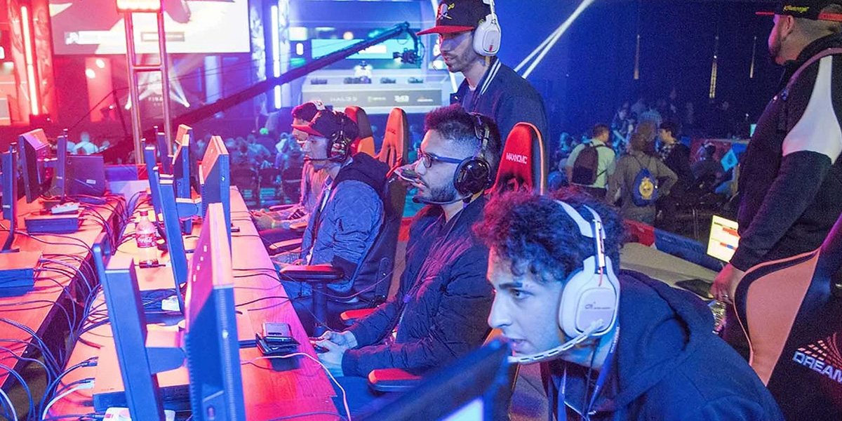 DreamHack Returns To Atlanta Oz Magazine