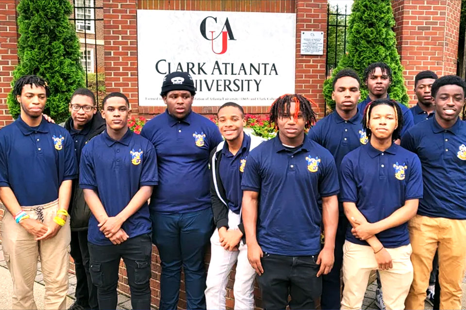 Featured image for “100 Black Men of North Metro Atlanta Present Award”